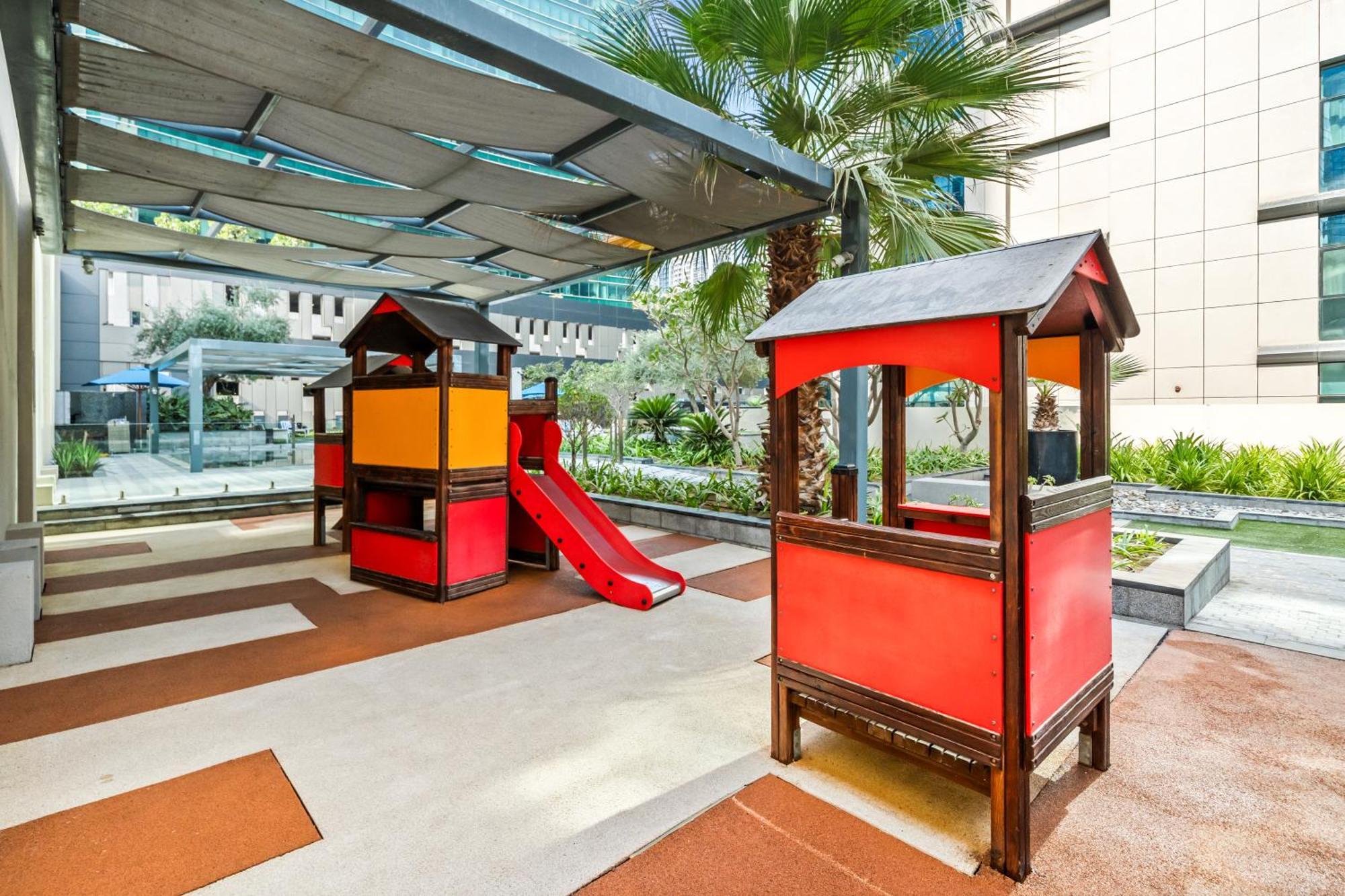 Modern Studio In Business Bay - Prime Location Apartment Dubai