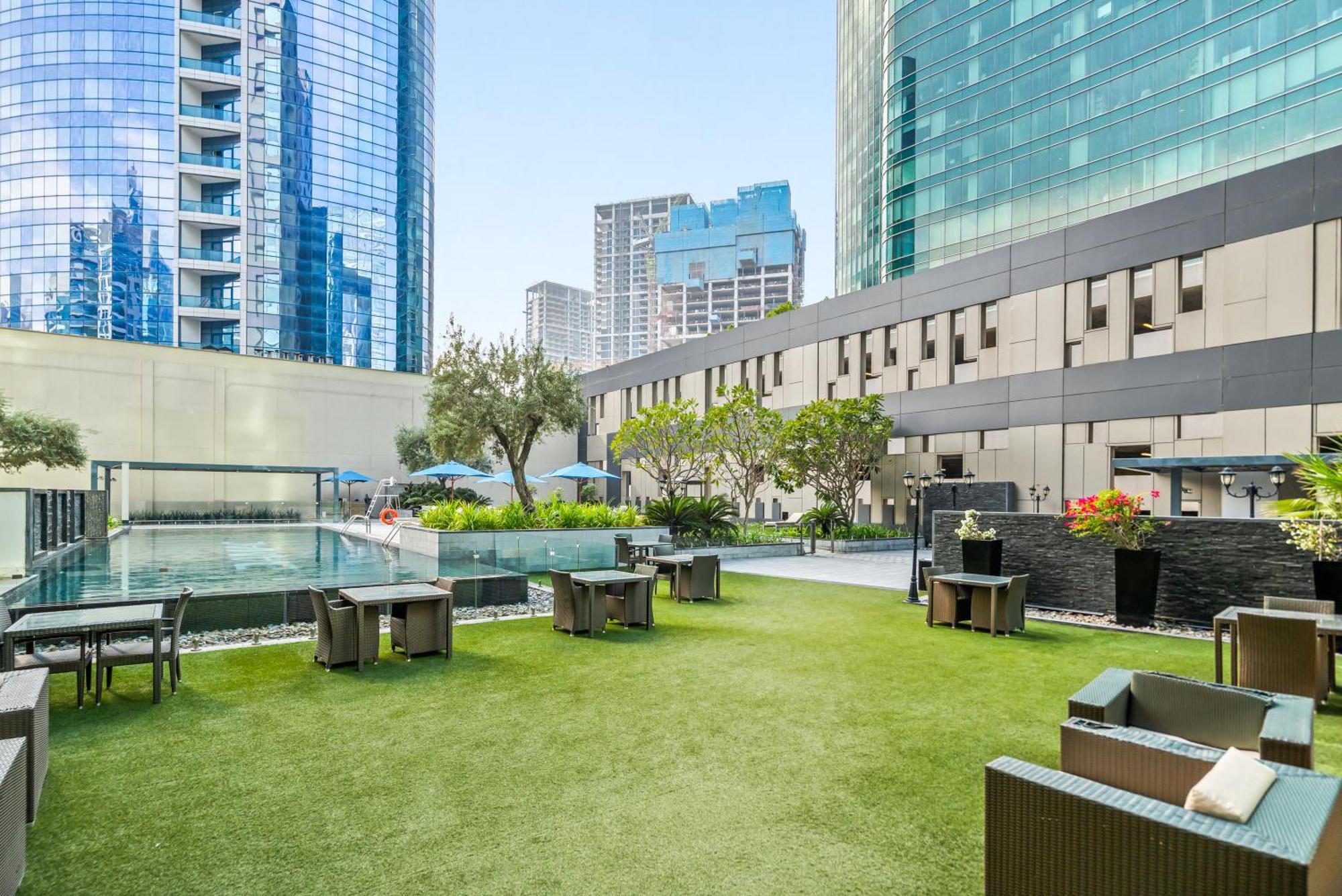 Modern Studio In Business Bay - Prime Location Apartment Dubai