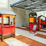 Modern Studio In Business Bay - Prime Location