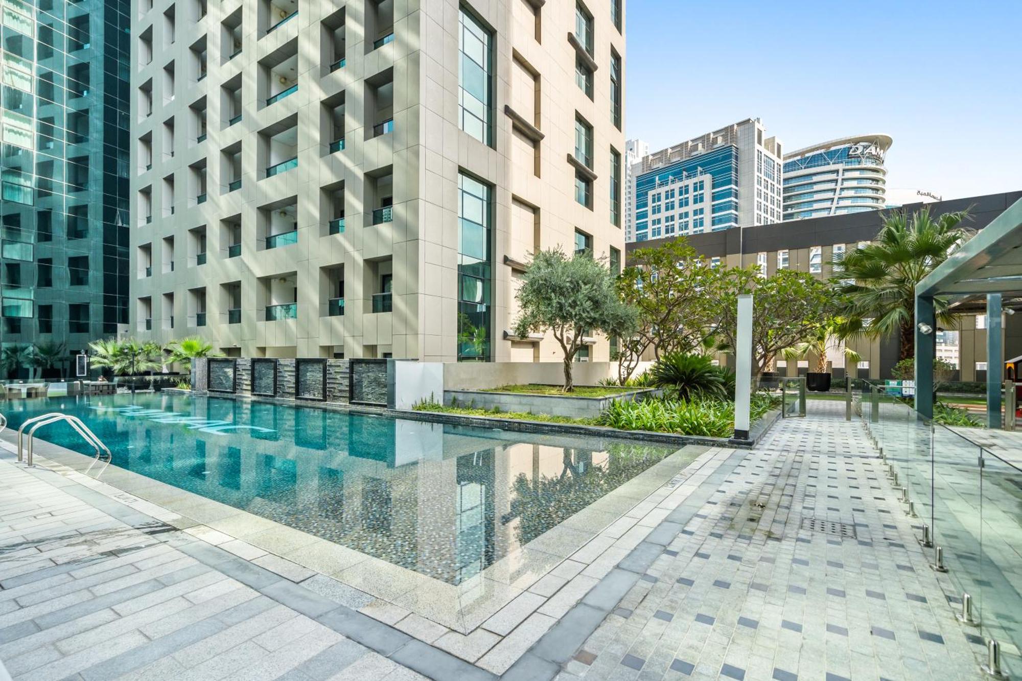 Modern Studio In Business Bay - Prime Location Apartment Dubai